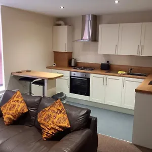 Apartment Clazzers 2, Bridlington